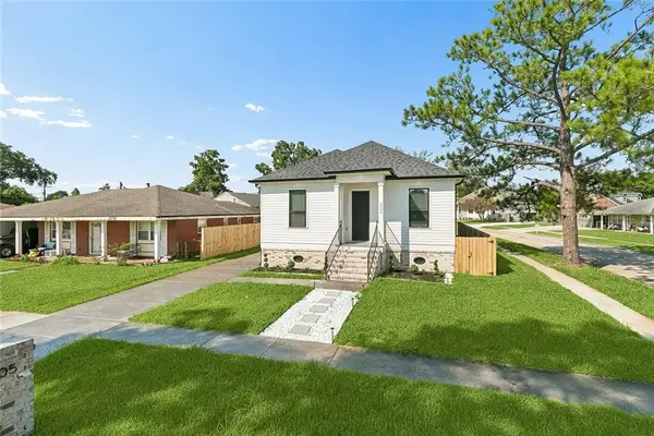 2205 Congressman Hebert Street, Chalmette, LA 70043