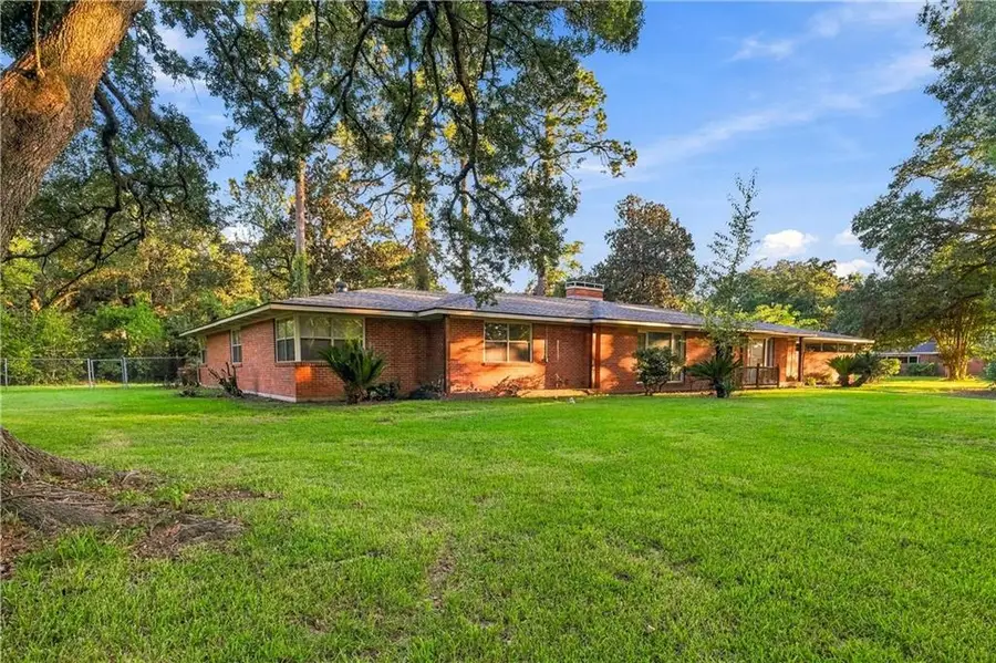 3131 Pershing Avenue, Alexandria, LA 71301 - #2