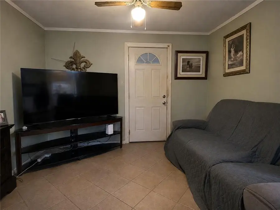 1066 Avenue A Avenue, Westwego, LA 70094 - #2