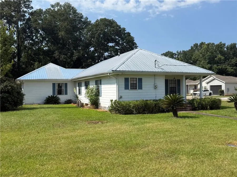 213 W Pine Street, Amite, LA 70422 - #2