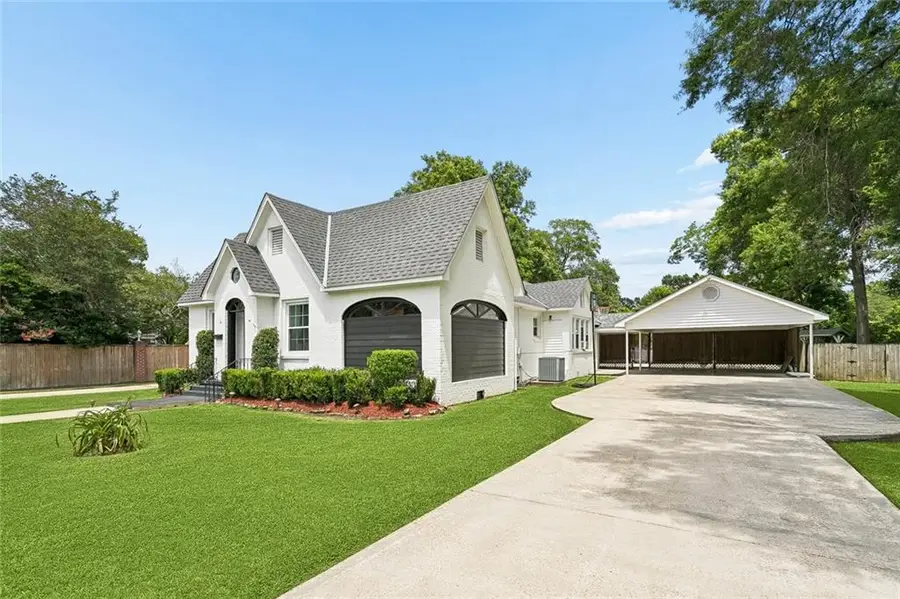 210 N Myrtle Street, Amite, LA 70422 - #2