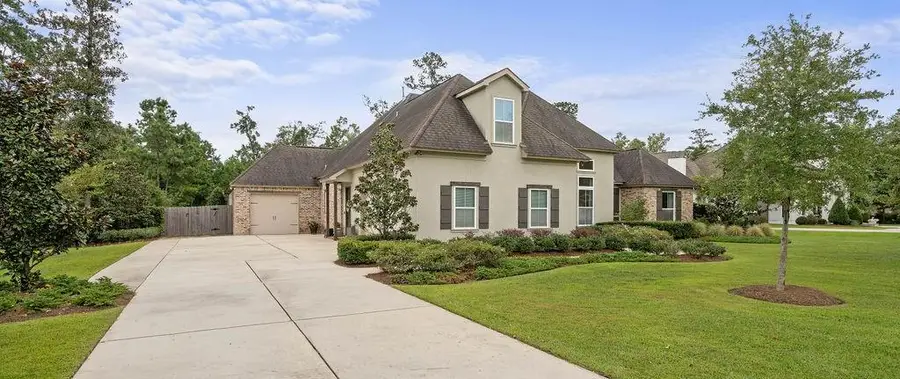 330 N Tallowwood Drive, Covington, LA 70433 - #2