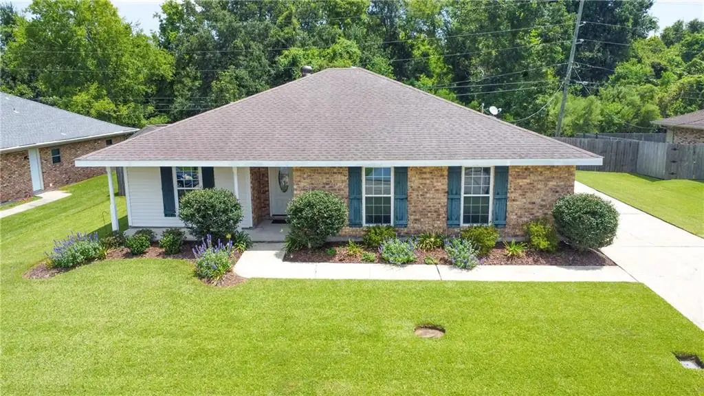 132 Belle Grove Drive, La Place, LA 70068 - #1