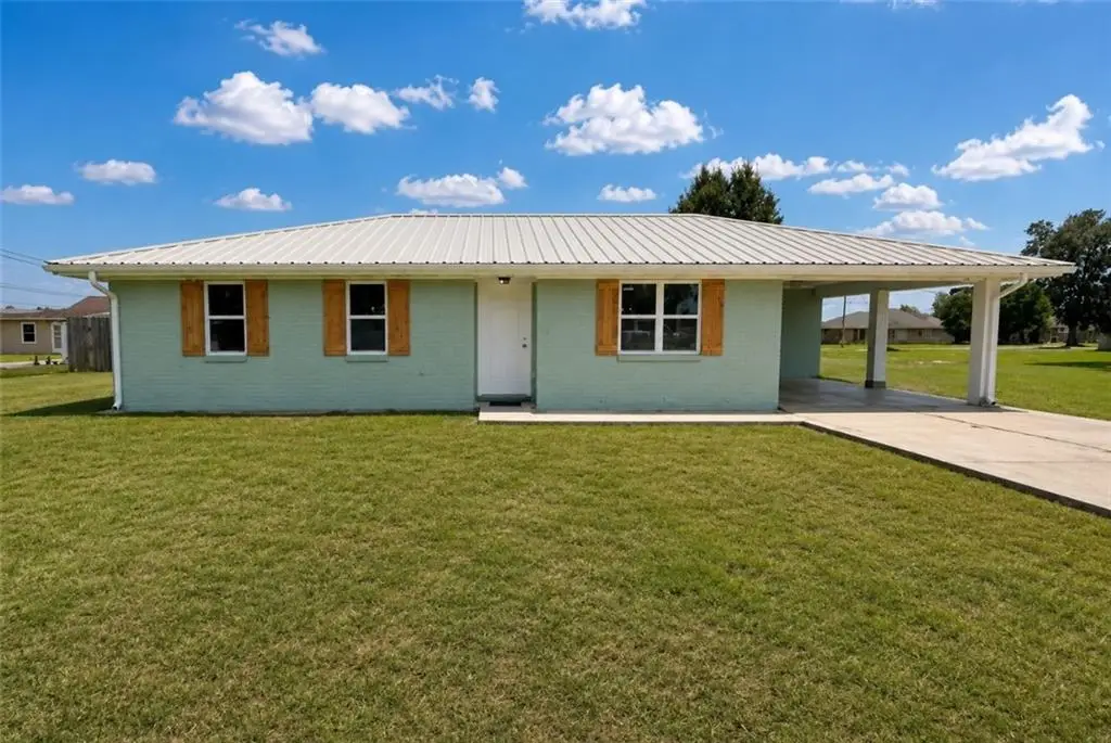 209 Belle Vue Avenue, Lockport, LA 70374 - #1