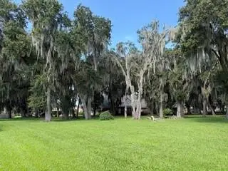 160 Regina Drive, Belle Chasse, LA 70037