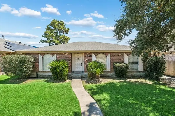 86 Gelpi Avenue, Kenner, LA 70065