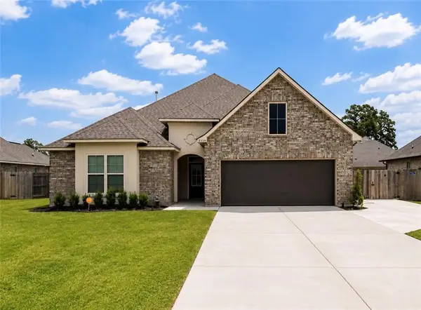 42390 Salt Grass Drive, Ponchatoula, LA 70454