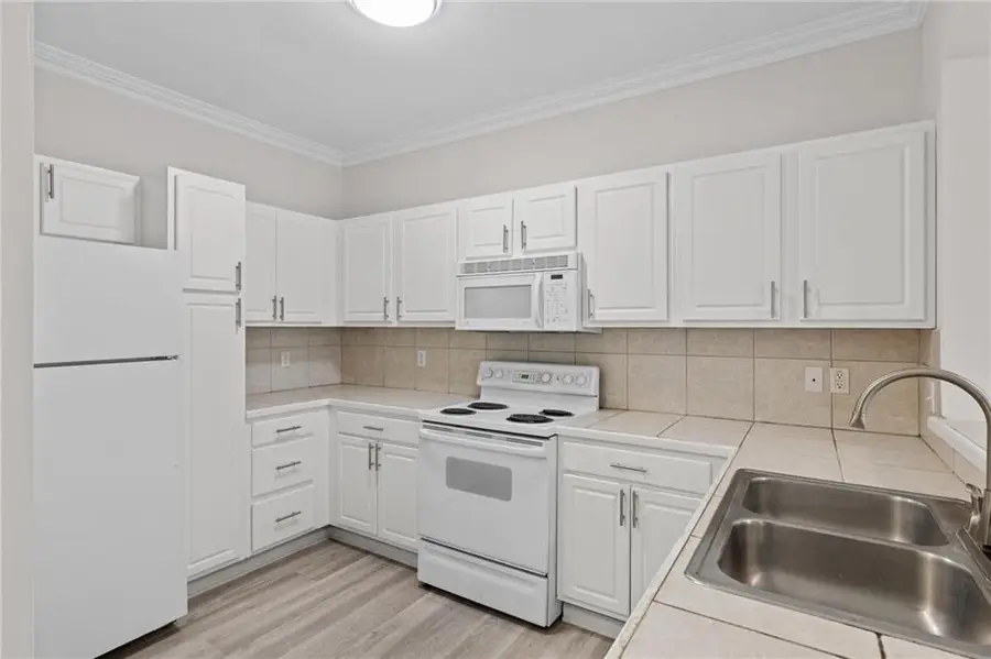 1500 Brightside Drive #B8, Baton Rouge, LA 70820 - #2