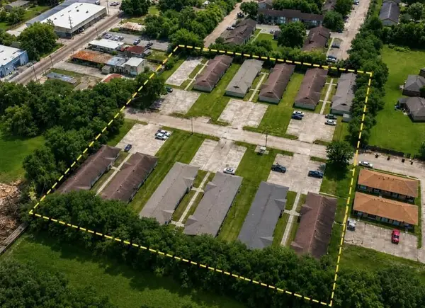 603 Yvonne Street, New Iberia, LA 70560