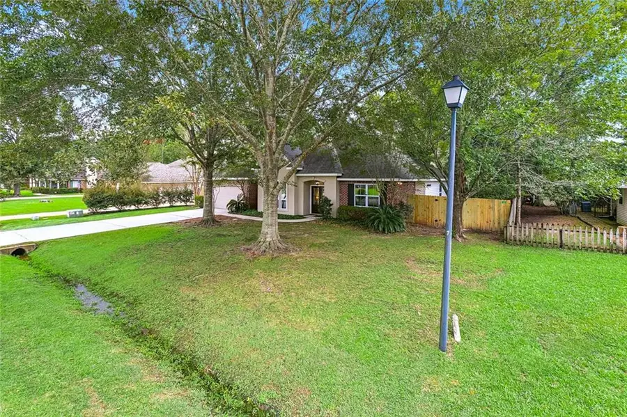 2045 White Myrtle Drive, Madisonville, LA 70447 - #2