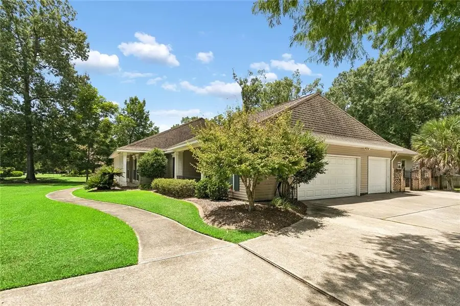 126 Tchefuncte Parc Drive, Madisonville, LA 70447 - #2