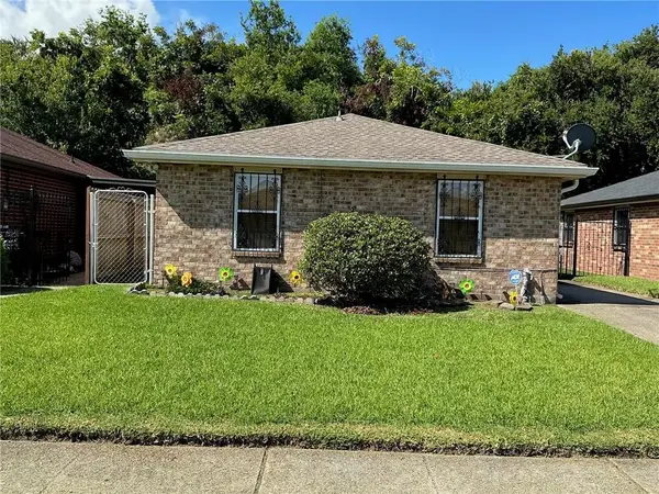 7644 Stonewood Street, New Orleans, LA 70128