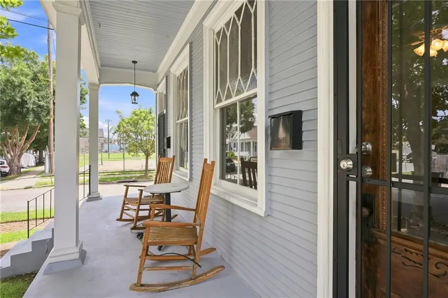 4900 02 Laurel Street, New Orleans, LA 70115 - #2