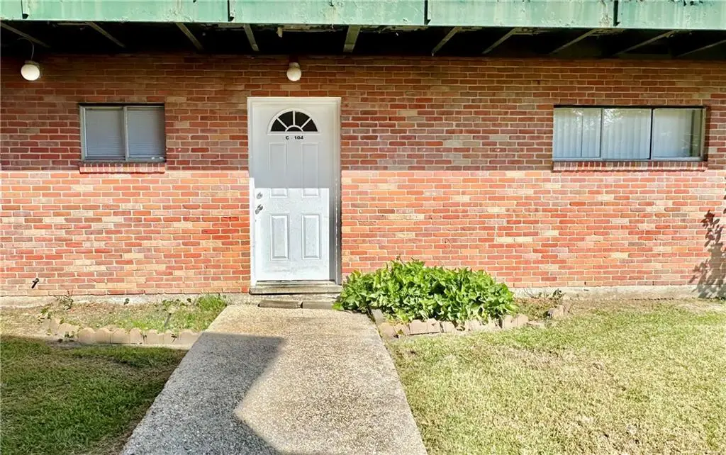 3838 Pontchartrain Drive #C-104, Slidell, LA 70458 - #1