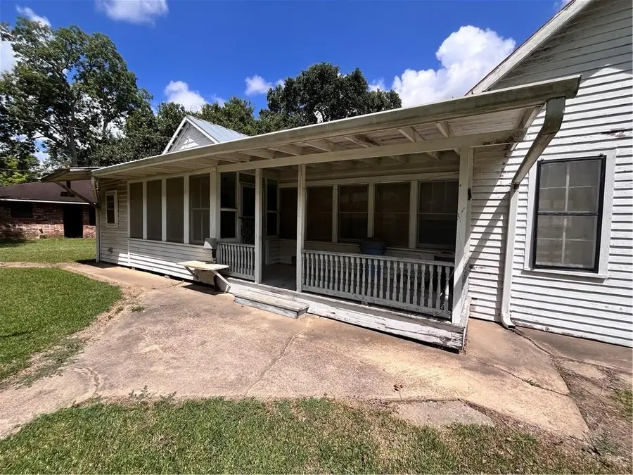 6608 Baton Rouge Avenue, Mansura, LA 71350 - #3