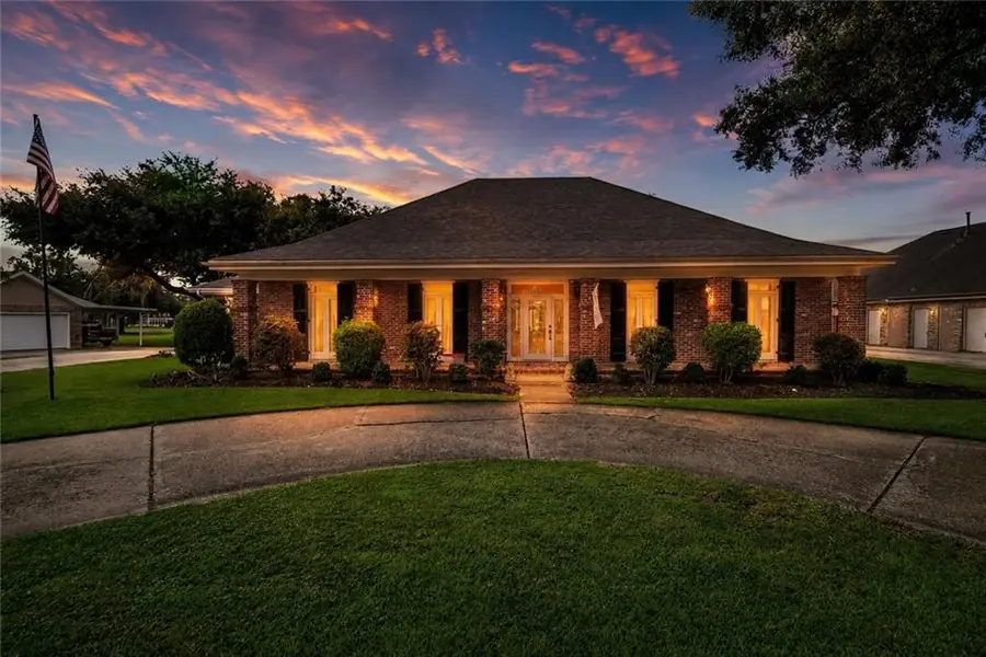 10 E Woodlawn Drive, Destrehan, LA 70047 - #2