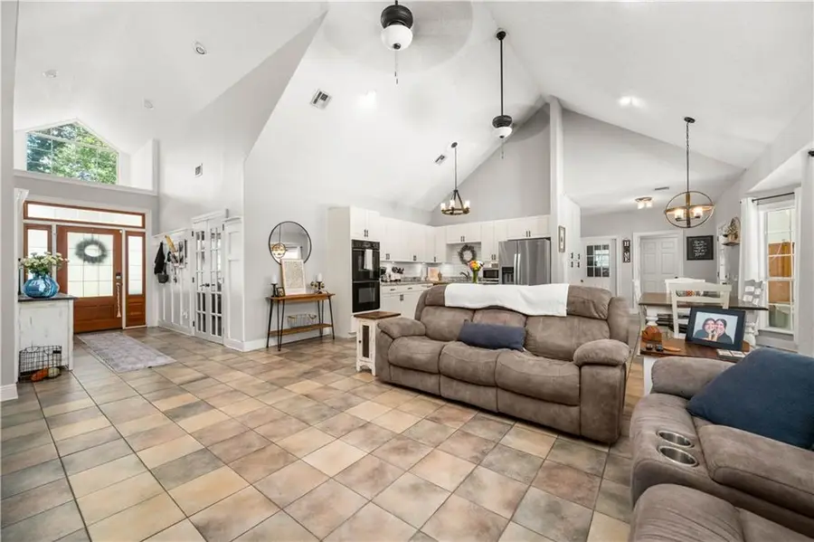 1824 West Medalist Drive, Pineville, LA 71360 - #3