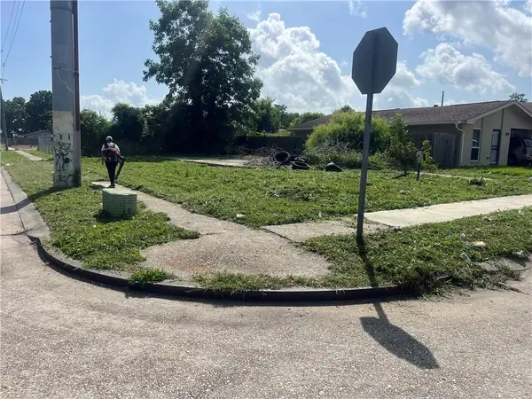 7679 Avon Park Boulevard, New Orleans, LA 70128