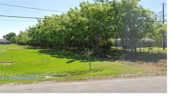 7101 Patterson Drive, New Orleans, LA 70131