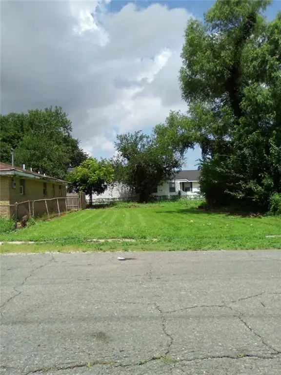 2032 France Street, New Orleans, LA 70117 - #1