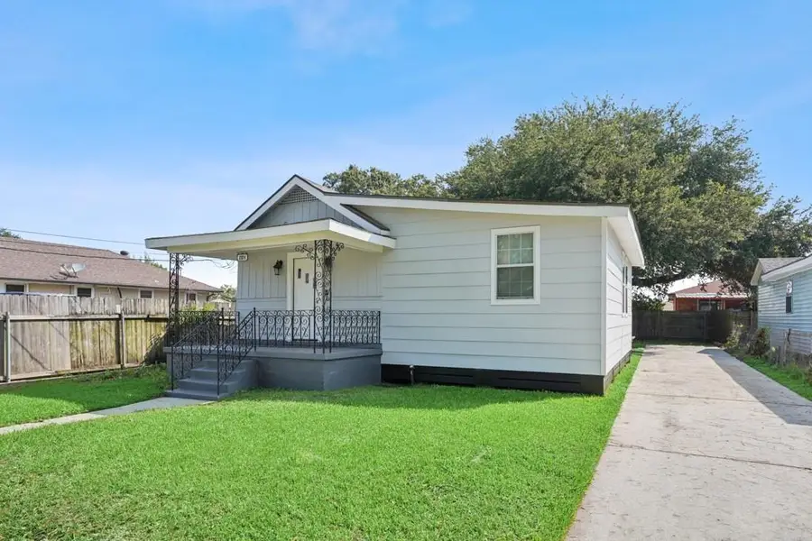 7811 Berg Street, New Orleans, LA 70128 - #2