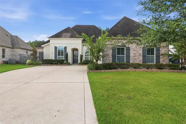 1013 Cypress Crossing Drive, Madisonville, LA 70447