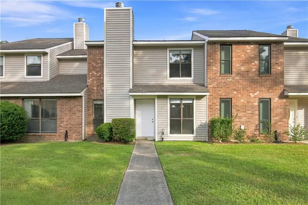 213 Pineridge Court #213, Mandeville, LA 70448 - #1