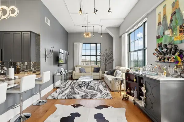 1201 Canal Street #452, New Orleans, LA 70112