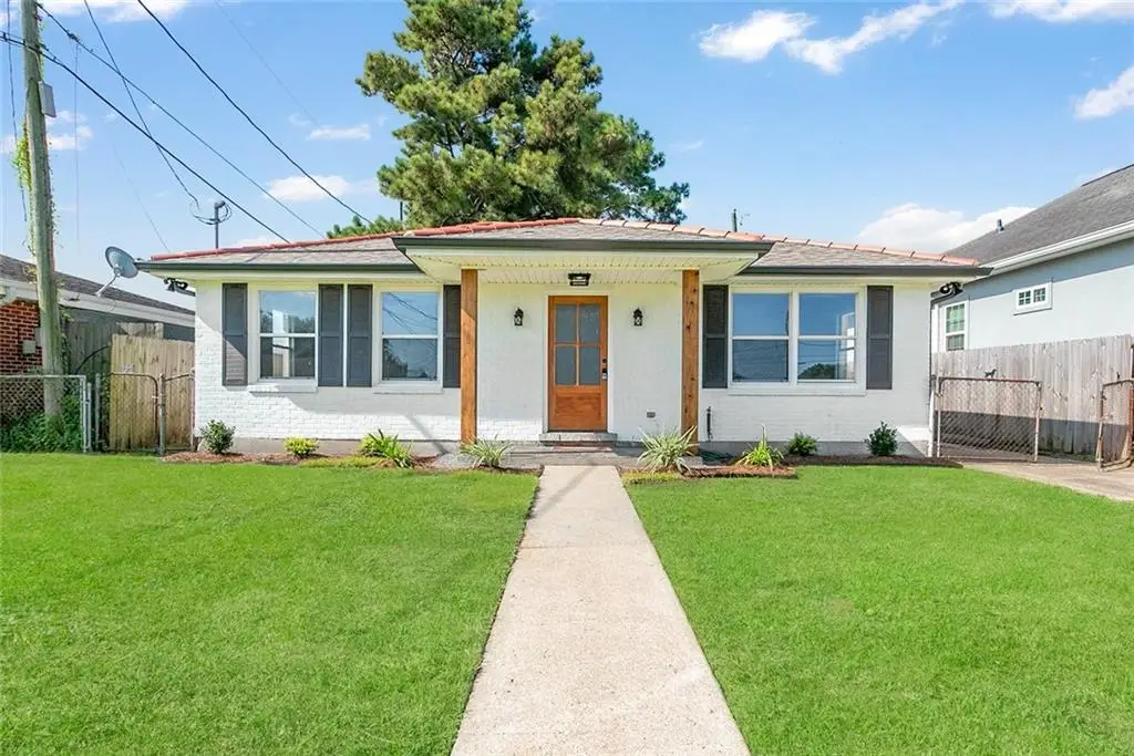 Address Withheld By Seller, Arabi, LA 70032 - #1