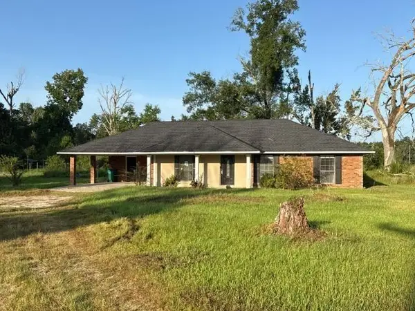 22982 Charles Holden Road, Holden, LA 70744