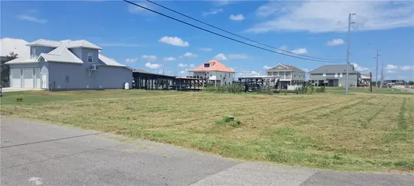 100 St Rosalie Lane, Port Sulphur, LA 70083