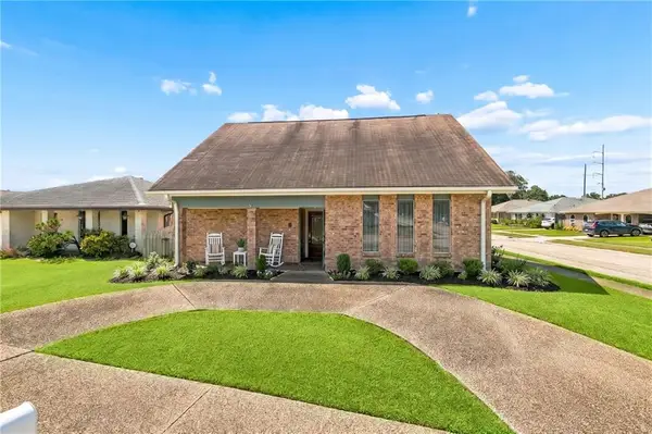 3952 Augusta Street, Metairie, LA 70001