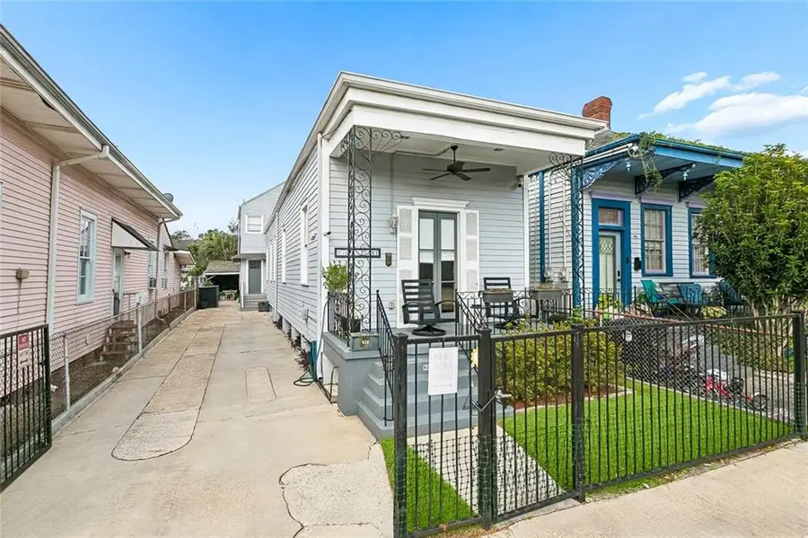 928 Pleasant Street, New Orleans, LA 70118 - #3