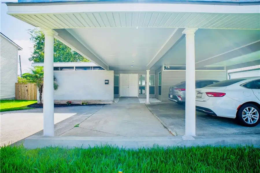 657 E Marlin Court, Terrytown, LA 70056 - #3