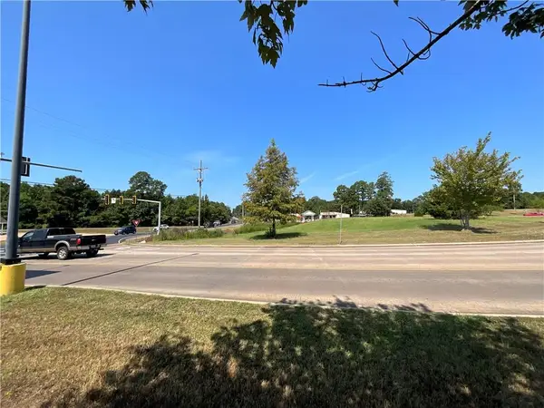 3670 West Oak Street, Jena, LA 71342