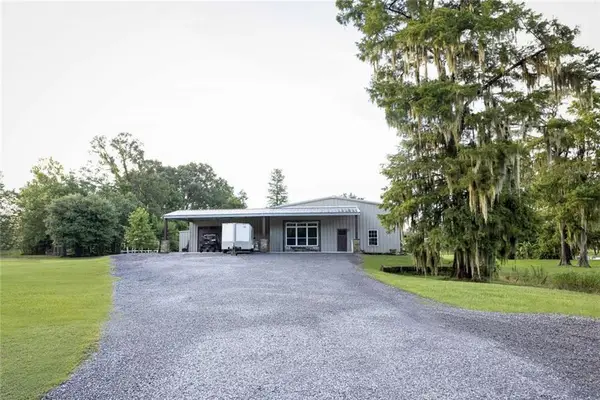 44462 Edward Guidry Road, St Amant, LA 70774
