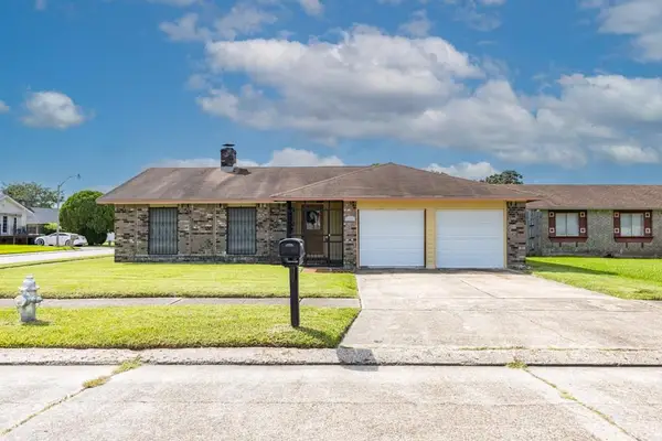 4001 N Dells Street, Harvey, LA 70058