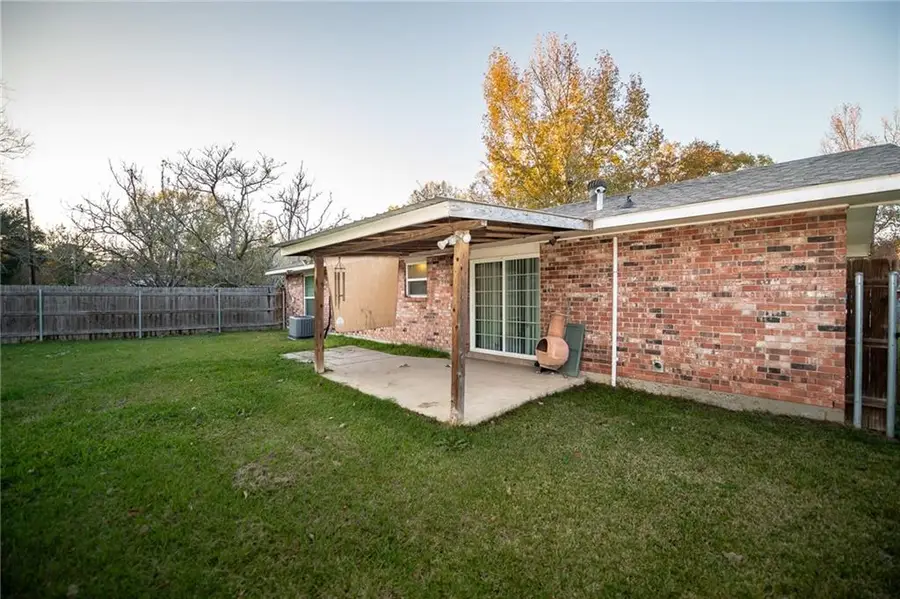 1111 Mockingbird Lane, Oakdale, LA 71463 - #3
