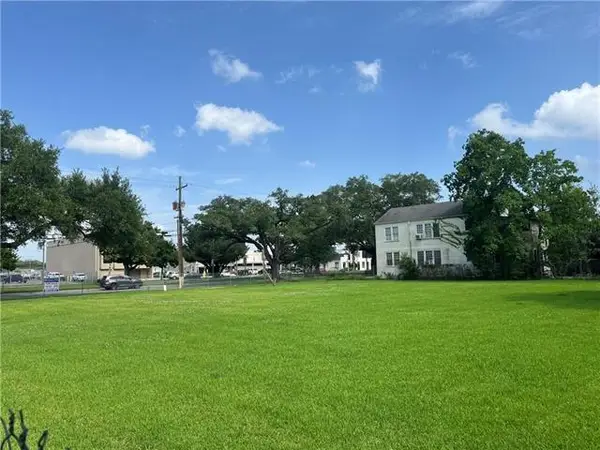 4336 Elysian Fields Avenue, New Orleans, LA 70122