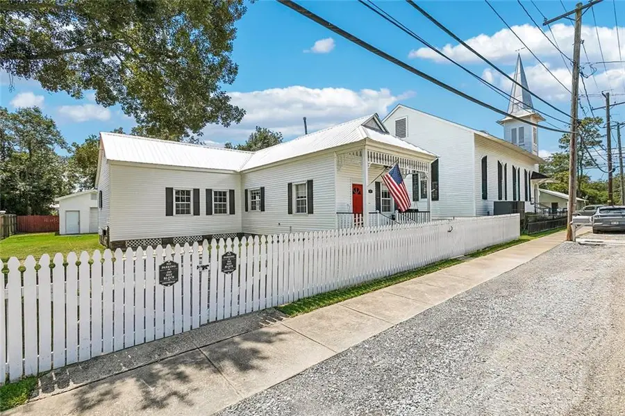 302 St. Joseph Street, Madisonville, LA 70447 - #2