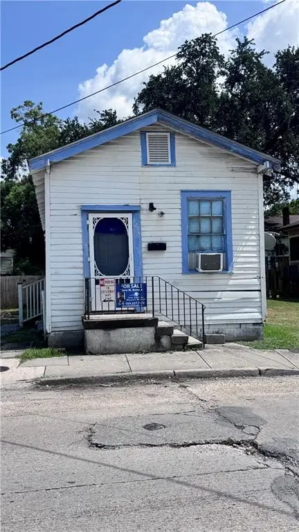 2209 Leondias Street, New Orleans, LA 70118 - #2