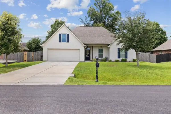 709 English Oak Drive, Madisonville, LA 70447