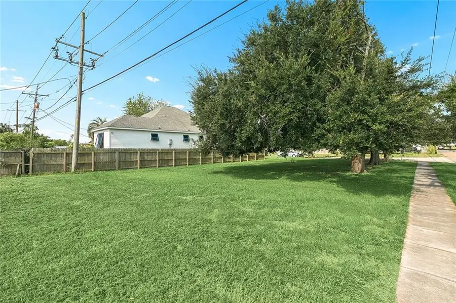 1625 Schnell Drive, Arabi, LA 70032 - #3