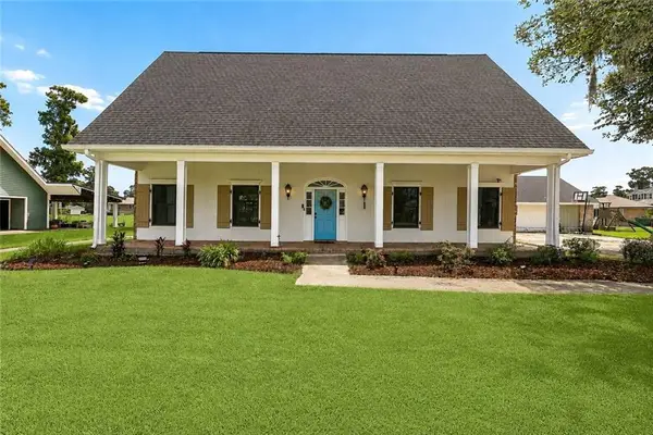 64 Belle Grove Drive, Destrehan, LA 70047