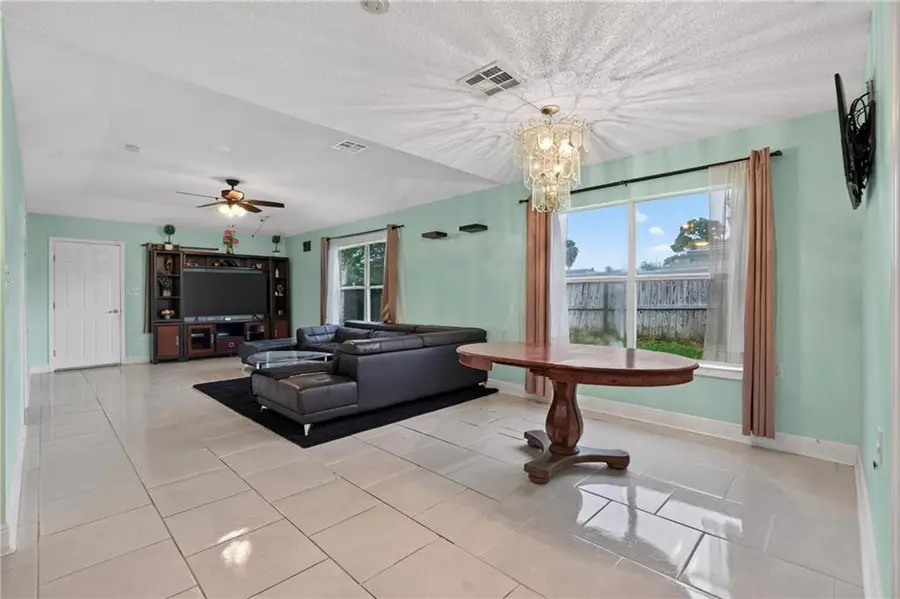 4900 Bullard Avenue, New Orleans, LA 70128 - #3