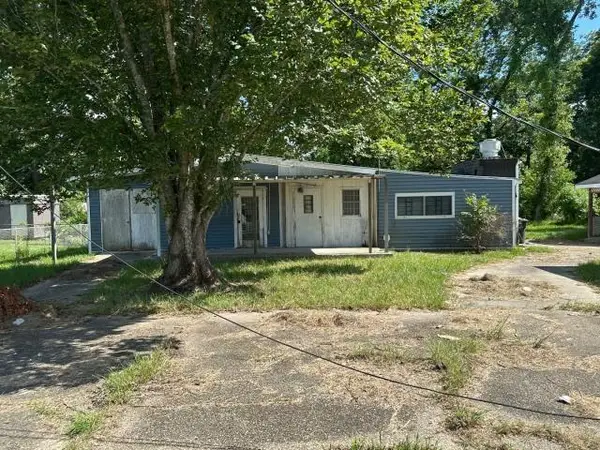 654 Old Rafe Meyer Road, Baton Rouge, LA 70807