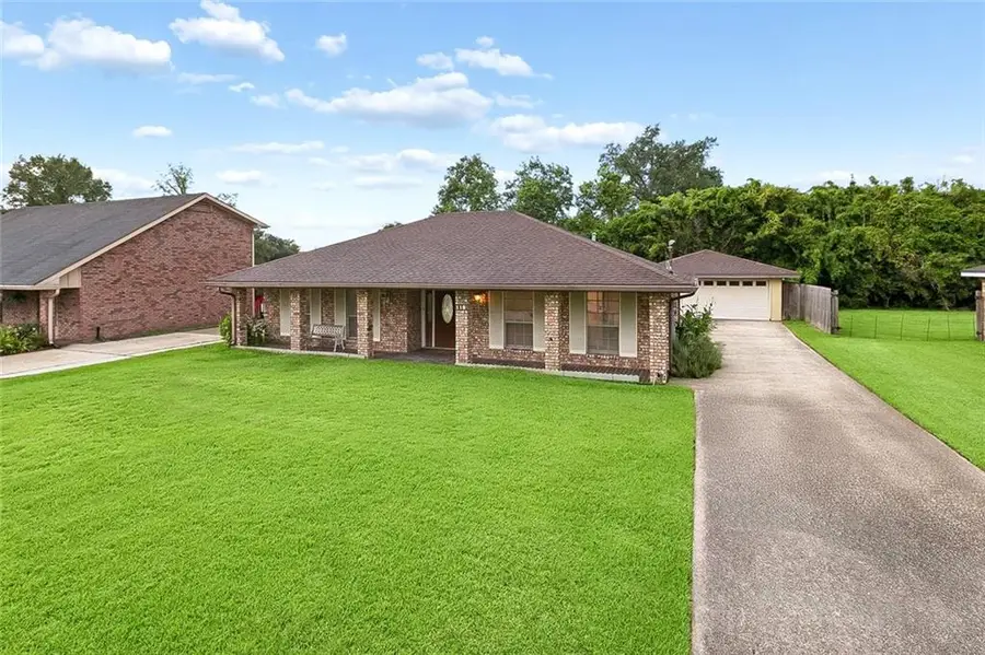 118 Gravolet Street, Belle Chasse, LA 70037 - #2