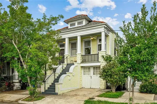 929 31 N Rendon Street, New Orleans, LA 70119
