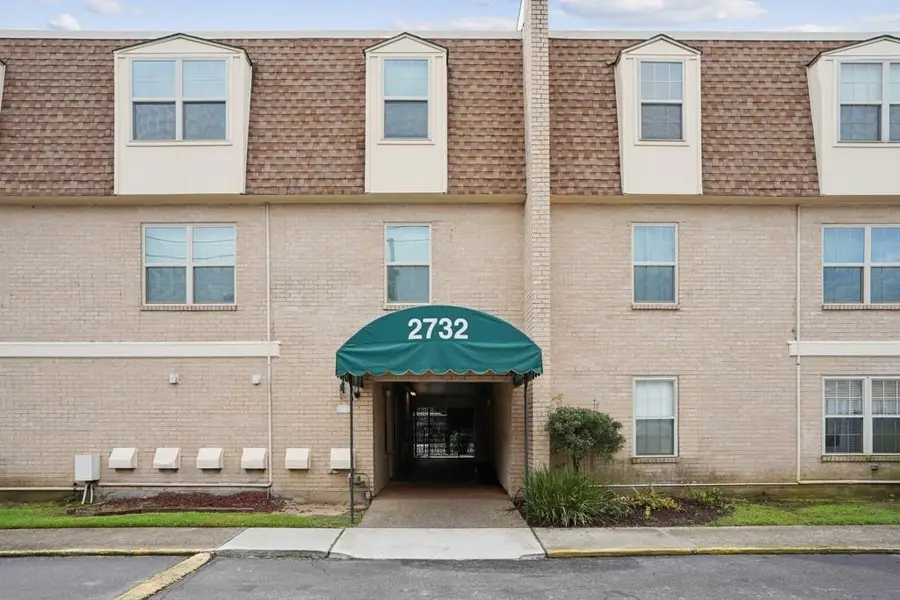 2732 Whitney Place #201, Metairie, LA 70002 - #2