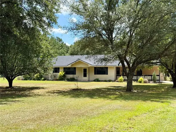 173 Bob Frazier Road, Dry Prong, LA 71423
